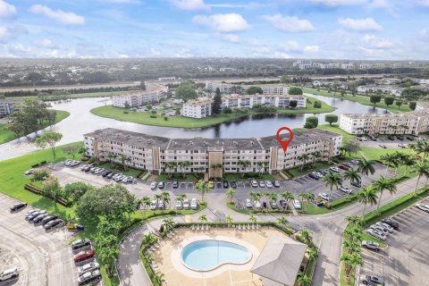 Copropriété à vendre à Boca Raton, Floride: 2 chambres, 79.99 m2 № 2175399 - photo 29