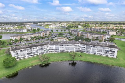 Copropriété à vendre à Boca Raton, Floride: 2 chambres, 79.99 m2 № 2175399 - photo 27