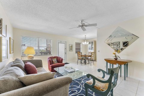 Copropriété à vendre à Boca Raton, Floride: 2 chambres, 79.99 m2 № 2175399 - photo 14