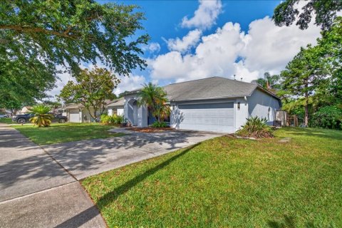 House in Melbourne, Florida 3 bedrooms, 175.77 sq.m. № 2096285 - photo 4