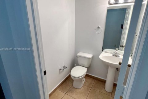 Condominio en alquiler en Dania Beach, Florida, 3 dormitorios, 150.13 m2 № 2007451 - foto 7