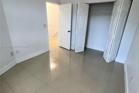 Condominio en alquiler en Dania Beach, Florida, 3 dormitorios, 150.13 m2 № 2007451 - foto 22