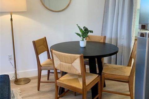 Condo in Clearwater, Florida, 1 bedroom № 2118606 - photo 7