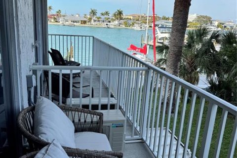 Condo in Clearwater, Florida, 1 bedroom № 2118606 - photo 15