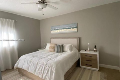 Touwnhouse à louer à Hypoluxo, Floride: 2 chambres № 1972462 - photo 10