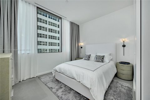 Condominio en venta en Hallandale Beach, Florida, 3 dormitorios, 235.04 m2 № 1874525 - foto 26