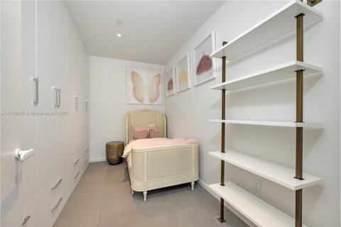 Condominio en venta en Hallandale Beach, Florida, 3 dormitorios, 235.04 m2 № 1874525 - foto 30