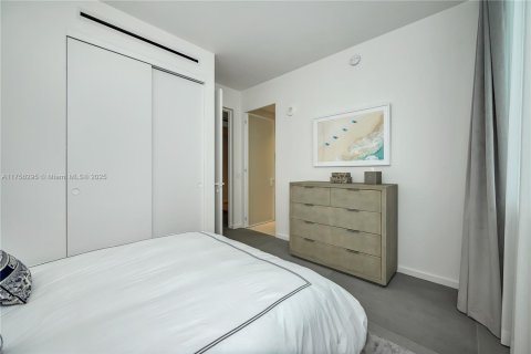 Condominio en venta en Hallandale Beach, Florida, 3 dormitorios, 235.04 m2 № 1874525 - foto 27