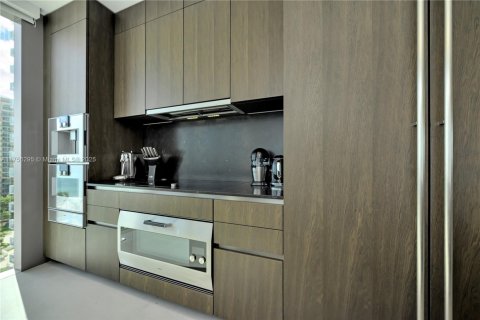 Condominio en venta en Hallandale Beach, Florida, 3 dormitorios, 235.04 m2 № 1874525 - foto 6