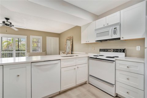 Copropriété à vendre à Jupiter, Floride: 1 chambre, 65.4 m2 № 2382994 - photo 15