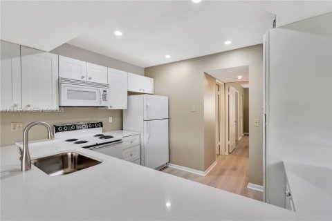 Copropriété à vendre à Jupiter, Floride: 1 chambre, 65.4 m2 № 2382994 - photo 11