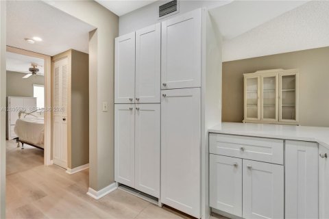 Copropriété à vendre à Jupiter, Floride: 1 chambre, 65.4 m2 № 2382994 - photo 16