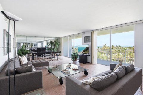 Condo à Key Biscayne, Floride, 3 chambres  № 2145697