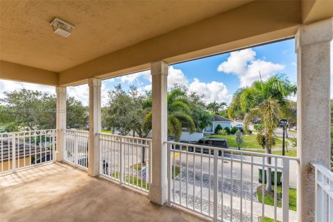 Villa ou maison à louer à Homestead, Floride: 4 chambres, 163.69 m2 № 1985904 - photo 25