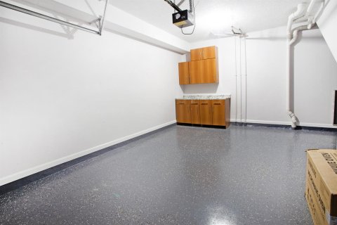 Condo in Coral Springs, Florida, 3 bedrooms № 2184349 - photo 20
