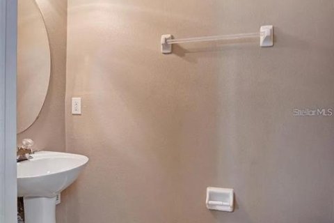 Touwnhouse à louer à Orlando, Floride: 3 chambres, 156.26 m2 № 2105579 - photo 17