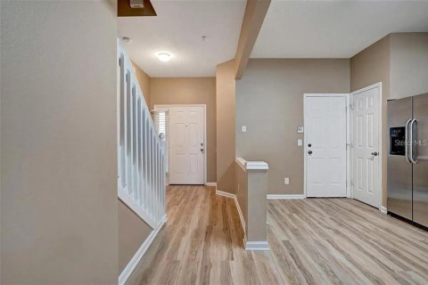 Touwnhouse à louer à Orlando, Floride: 3 chambres, 156.26 m2 № 2105579 - photo 6