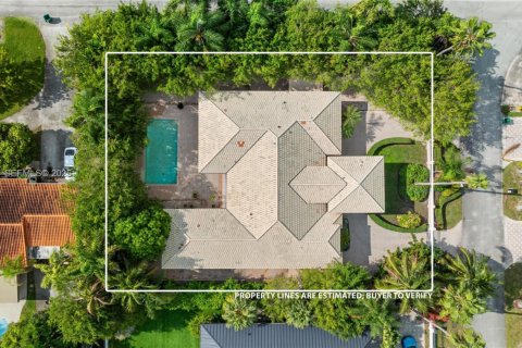 Купить виллу или дом в Майами, Флорида 5 спален, 296.73м2, № 1989958 - фото 3