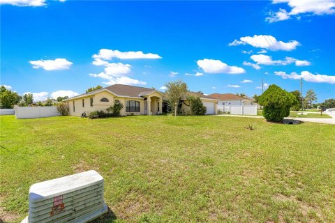Villa ou maison à vendre à Ocala, Floride: 3 chambres, 191.56 m2 № 1900375 - photo 5
