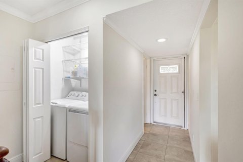 Condo in Jupiter, Florida, 2 bedrooms № 2276595 - photo 6