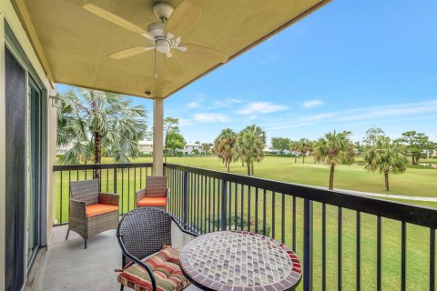 Condo in Jupiter, Florida, 2 bedrooms № 2276595 - photo 17