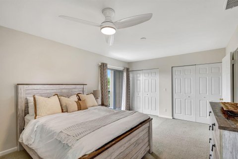 Condo in Jupiter, Florida, 2 bedrooms № 2276595 - photo 24