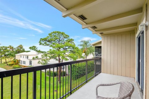 Condo in Jupiter, Florida, 2 bedrooms № 2276595 - photo 28