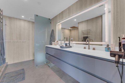 Купить кондоминиум в Майами, Флорида 2 спальни, 122.91м2, № 2002035 - фото 6