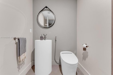 Купить кондоминиум в Майами, Флорида 2 спальни, 122.91м2, № 2002035 - фото 9