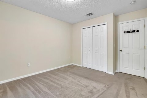 Townhouse in Kissimmee, Florida 3 bedrooms, 119.94 sq.m. № 1598433 - photo 13