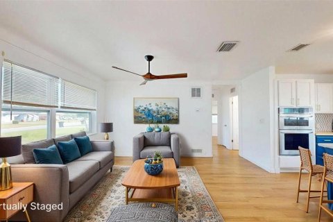 Villa ou maison à vendre à Saint Petersburg, Floride: 2 chambres, 84.63 m2 № 1904948 - photo 21