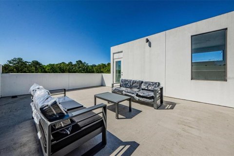 Купить виллу или дом в Тампа, Флорида 4 комнаты, 236.99м2, № 1912824 - фото 19