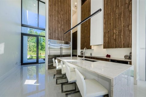 Купить виллу или дом в Тампа, Флорида 4 комнаты, 236.99м2, № 1912824 - фото 4