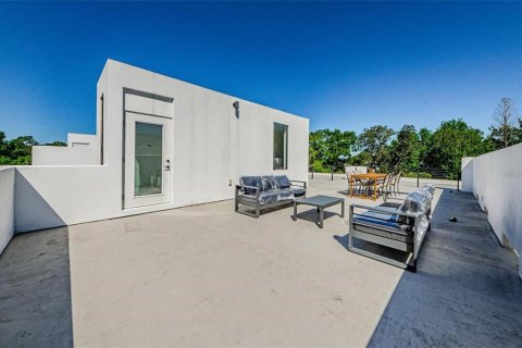 Купить виллу или дом в Тампа, Флорида 4 комнаты, 236.99м2, № 1912824 - фото 18