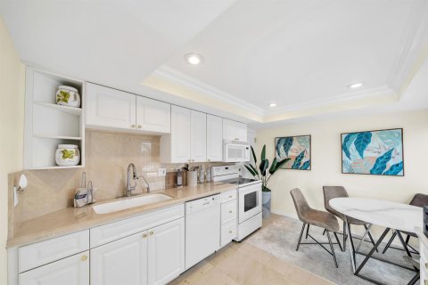 Condominio en venta en Palm Beach, Florida, 1 dormitorio, 78.97 m2 № 2158573 - foto 18