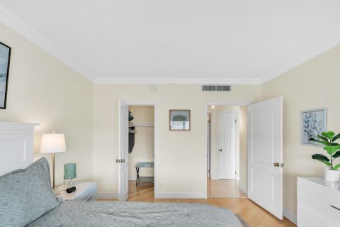 Condominio en venta en Palm Beach, Florida, 1 dormitorio, 78.97 m2 № 2158573 - foto 30