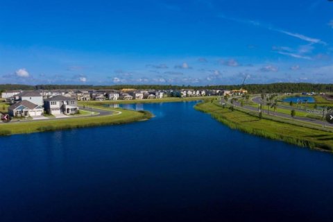 House in Orlando, Florida 5 bedrooms, 245.08 sq.m. № 1449234 - photo 29