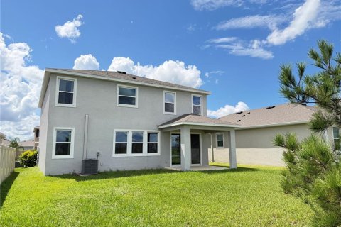 House in Wesley Chapel, Florida 4 bedrooms, 256.04 sq.m. № 2377635 - photo 29