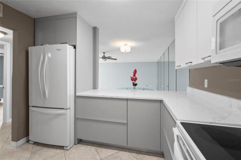 Купить кондоминиум в Сарасота, Флорида 5 комнат, 111.48м2, № 1900598 - фото 20
