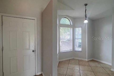 Villa ou maison à louer à Orlando, Floride: 3 chambres, 109.9 m2 № 2238676 - photo 5