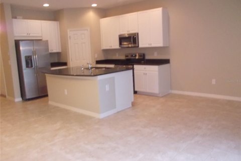 Adosado en alquiler en Riverview, Florida, 3 dormitorios, 130.06 m2 № 1917498 - foto 4