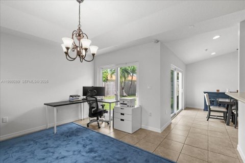 Villa ou maison à vendre à Homestead, Floride: 3 chambres, 146.51 m2 № 2064190 - photo 28