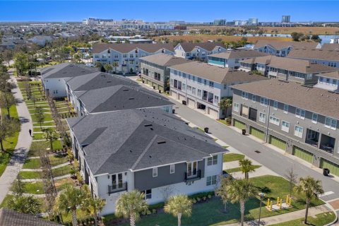 Adosado en alquiler en Orlando, Florida, 2 dormitorios, 147.06 m2 № 1848229 - foto 10