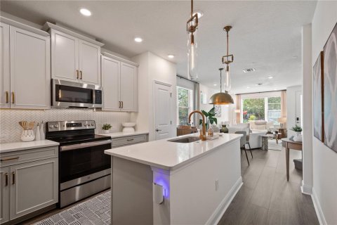 Adosado en alquiler en Orlando, Florida, 2 dormitorios, 147.06 m2 № 1848229 - foto 17