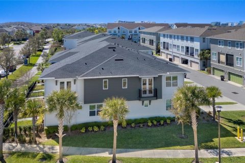 Adosado en alquiler en Orlando, Florida, 2 dormitorios, 147.06 m2 № 1848229 - foto 9