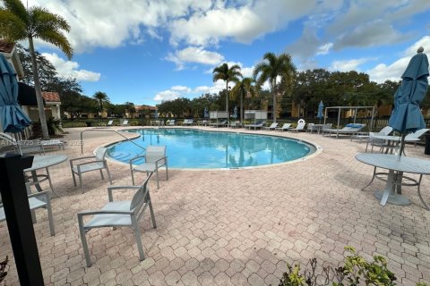 Copropriété à louer à Coconut Creek, Floride: 2 chambres, 98.57 m2 № 2000122 - photo 3