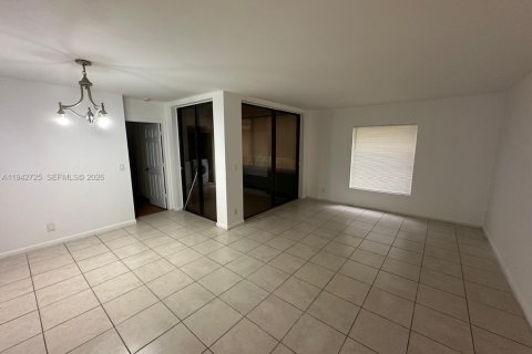 Copropriété à louer à Coconut Creek, Floride: 2 chambres, 98.57 m2 № 2000122 - photo 14