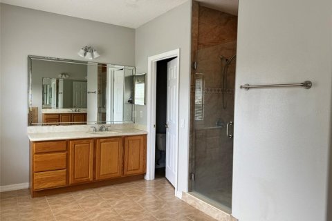 House in Oviedo, Florida 4 bedrooms, 271.18 sq.m. № 1849581 - photo 13
