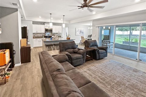 Casa en venta en Weeki Wachee, Florida, 3 dormitorios, 171.68 m2 № 1900299 - foto 13