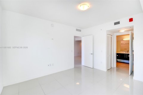 Copropriété à louer à Doral, Floride: 1 chambre, 71.07 m2 № 2080868 - photo 9